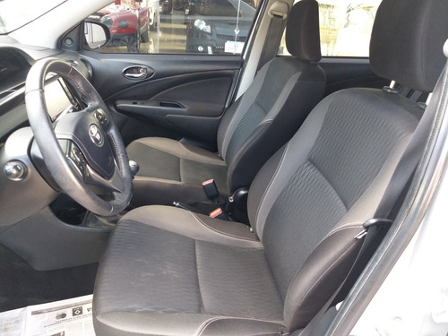 Toyota Etios 1.5 Sedan Xls 2016