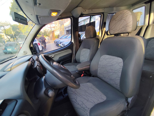 Fiat Doblo 1.8 MPI ESSENCE 7L 16V FLEX 4P MANUAL