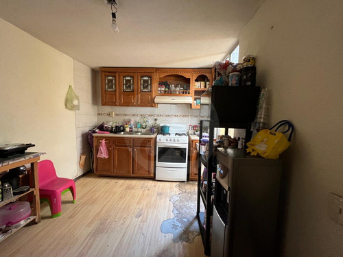 Casa En Venta En Ciudad Galaxia Los Reyes