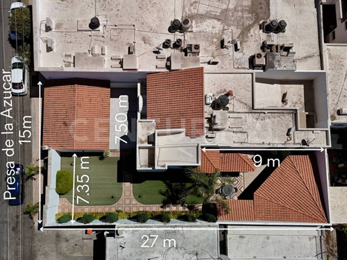Casa En Venta En Las Quintas