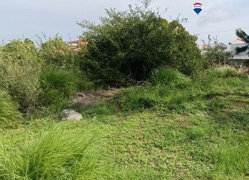 Re/max 2 Mil Vende Amplio Terreno En El Sector Salamanca