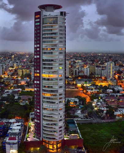 For Sale Apartamento En Tore Caney Piso Del 30 Arriba De 855m2 Con 4 Habitaciones Y 5 Parqueos