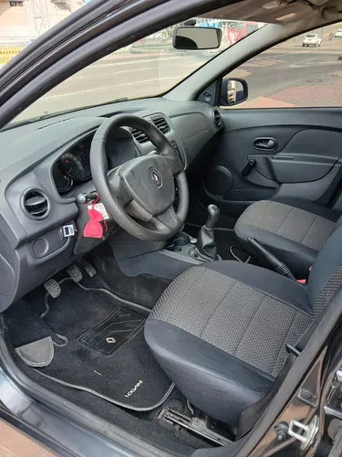 Renault Logan 1.6 Authentique