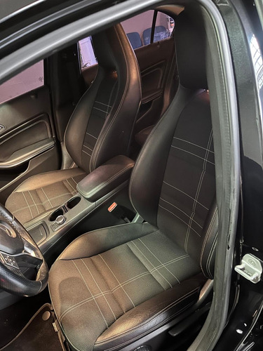 Mercedes-Benz Clase A 1.6 A 200 At Urban B.efficiency 156cv
