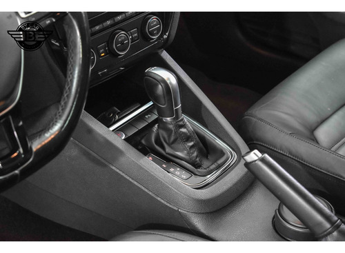 Volkswagen Jetta 2.0 TSI HIGHLINE 211CV GASOLINA 4P TIPTRONIC