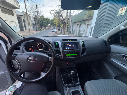 Toyota Hilux Pick-Up 3.0 I Srv Cab Doble 4x4 (2009)