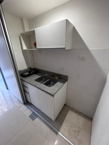 Alquiler Departamento Monoambiente En Lanus Oeste