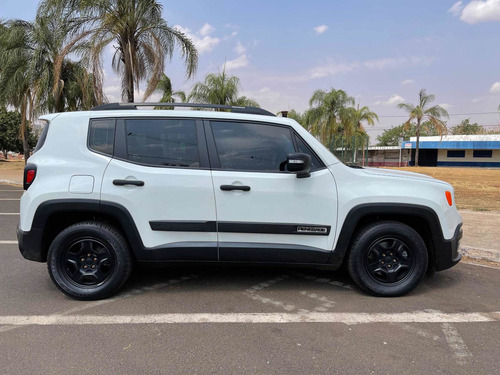Imagem 13 de 13 de Jeep Renegade 2018 1.8 Flex Aut. 5p