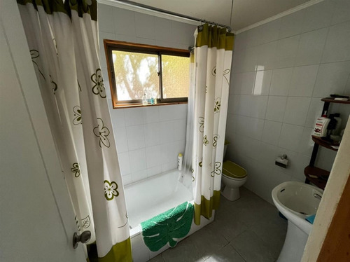 Casa En Venta De 3 Dorm. En Los Andes