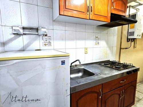 Venta De Departamento En La Gustavo A. Madero, A Minutos De Av. Gran Canal De Desagüe, Calz. San Juan De Aragón, Plaza Oriente, Parque Tepeyac. 103- Alc-ru