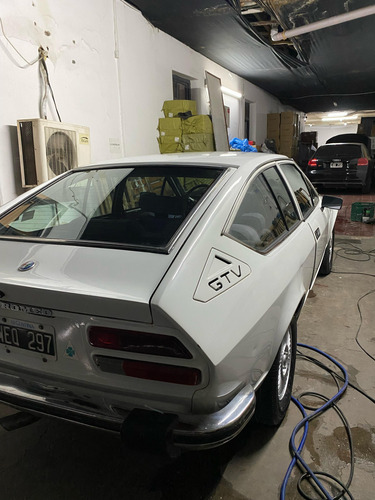 Coupe Alfa Romeo Gtv 2000