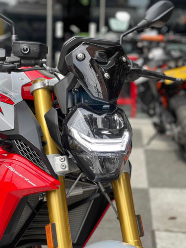 Bmw 900r Sport