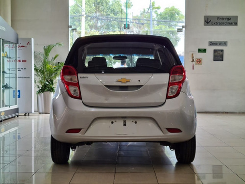 Imagen 3 de 12 de Chevrolet Beat Hb Lt 2019
