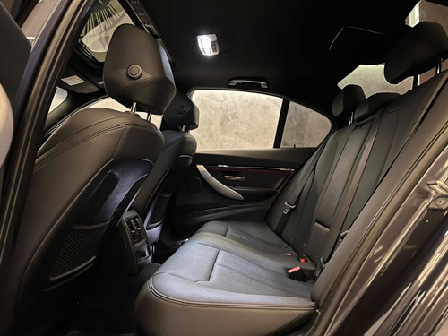 Imagem 10 de 15 de Bmw 320i 2.0 M Sport Gp Flex 2018 83.000km Com Teto E Couro