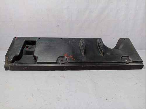 Moldura Inf Trasero Central Toyota Prius 1.8 Hibrido 15-22