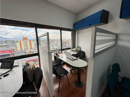 Comercial En Los Andes Norte Rah Co: 25-1030