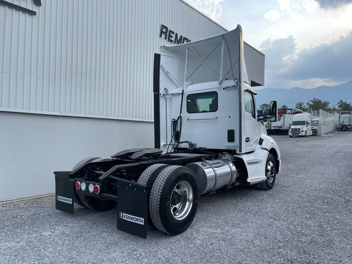 Camion 2017 Daycab Kenworth T-680