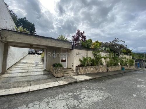 Se Vende Casa En La Lagunita Country Club Mls #24-1847