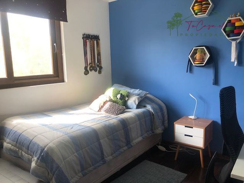 Casa En Venta De 4d/4b En Camino Loreto