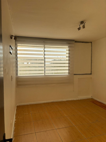 Departamento En Arriendo De 2 Dorm. En Estación Central
