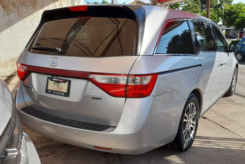 Imagen 15 de 15 de Honda Odyssey Exl 2011