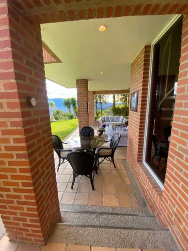 Venta Casa Alto Hatillo Con Vista Al Avila