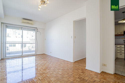 3 Ambientes Con Balcón Terraza Y Cochera