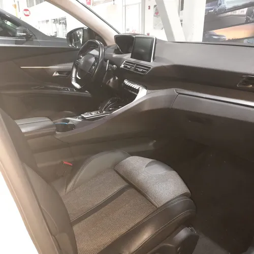 Peugeot 5008 1.6 Allure