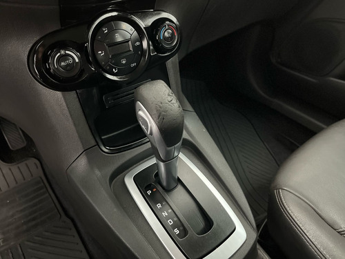Ford Fiesta 1.6 TITANIUM HATCH 16V FLEX 4P POWERSHIFT