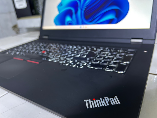 Estación De Trabajo Móvil Thinkpad P17, 17.3 Pulgadas Cor I7 Negro (Usado)