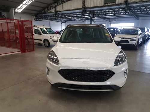 Nueva Ford Kuga Hibrida Titanium 0km 2021