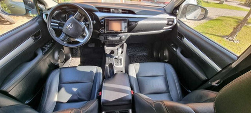 Imagen 11 de 13 de Toyota Hilux 2018 2.8 Cd Srv 177cv 4x2 At