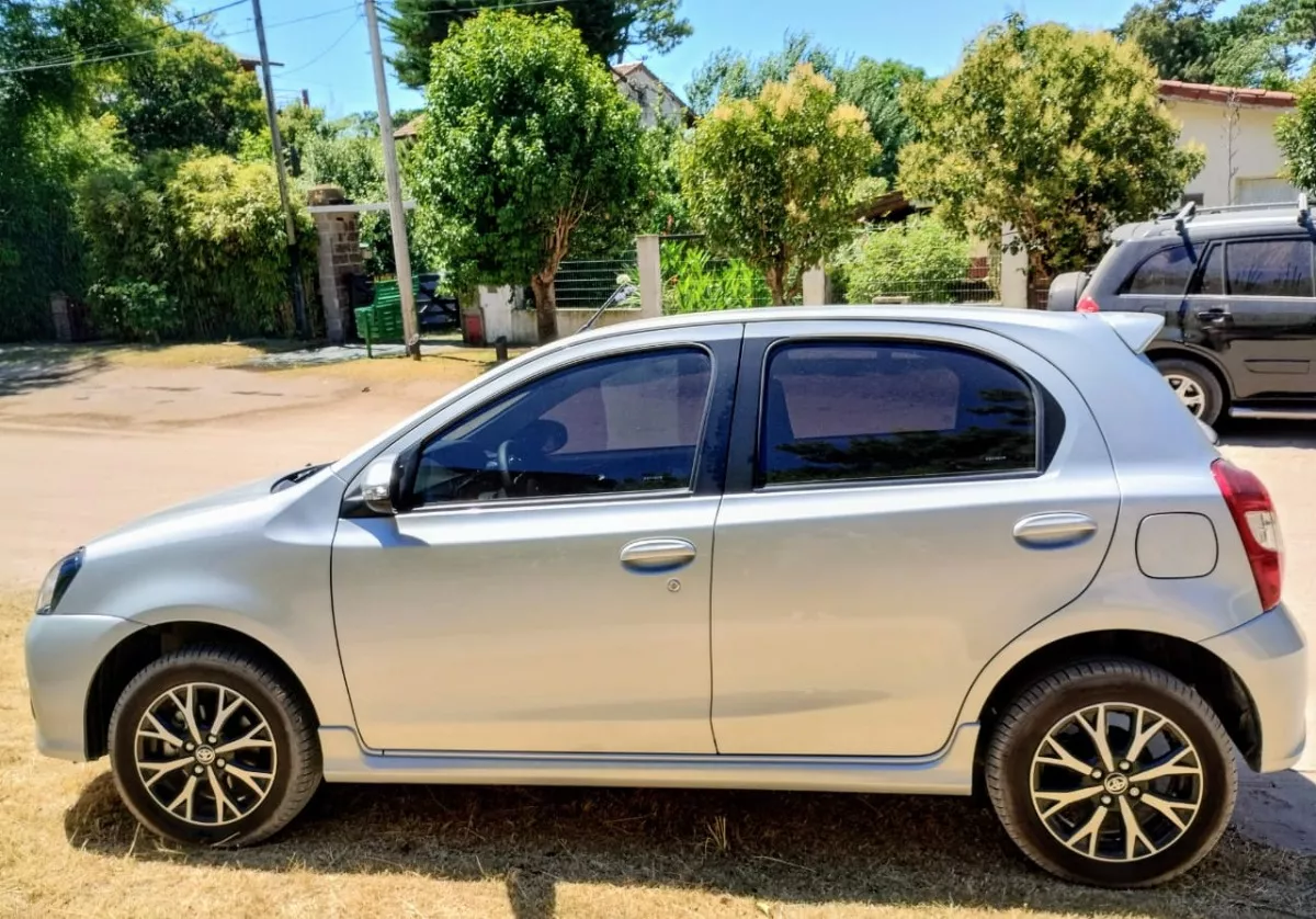 Toyota Etios 1.5 Xls At