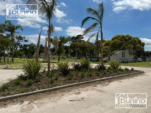 Terrenos En Venta En Barrio Belvedere - Capitan Bermudez