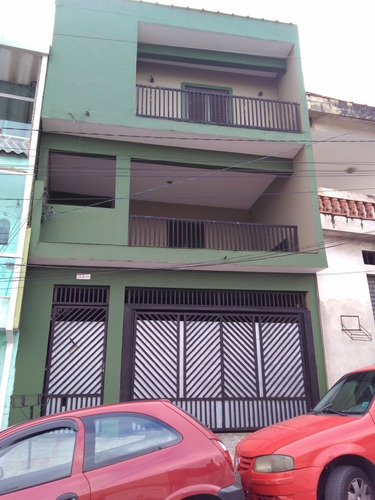 Imagem 15 de 30 de Casa Ampla Com 4 Quartos, Jardim, 4 Vagas De Garagem E 2 Banheiros,