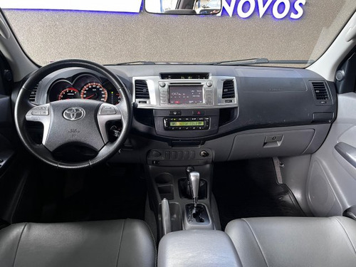Toyota Hilux Hilux 3.0 SRV 4X4 CD 16V TURBO INTERCOOLER DIESEL 4P AUTO...