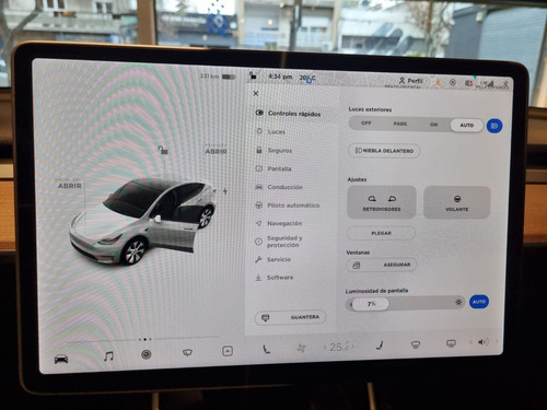 Imagen 7 de 10 de Tesla Model Y Long Range Hilton Motors Co