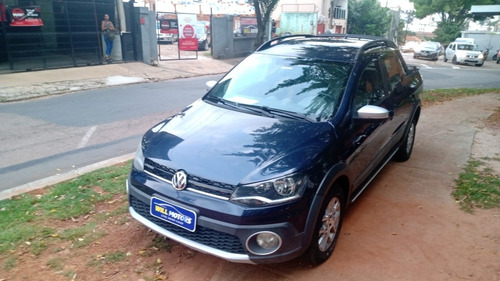 Volkswagen Saveiro 1.6 16v Cross Cab. Dupla Total Flex 2p