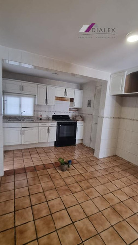 Col. Rincón De La Primavera -casa En Venta Zona Conty- Excelente Ubicación En Guadalupe N.l.