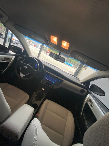 Imagen 13 de 19 de Toyota Corolla Xei Pack Mt 2019