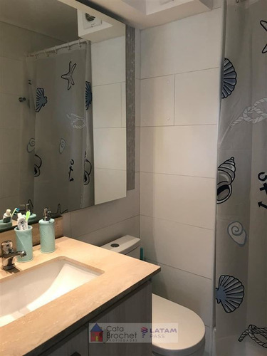 Departamento En Venta De 3 Dormitorios En Concón