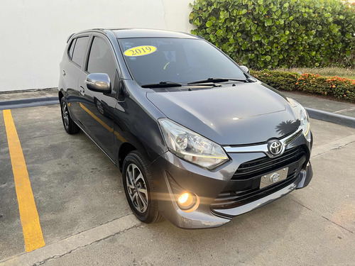 Imagen 13 de 15 de Toyota Agya Yaris Vitz Americano