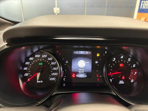 Fiat Cronos Cronos 1.3 Precision Cvt (aut)