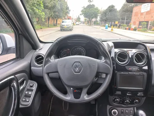 Renault Duster 2.0 Dynamique 4x4 Mt