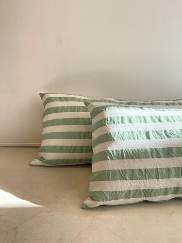Imagen 1 de 2 de Almohadon Tussor Rayas Largo 90x50 Cm Pura Home