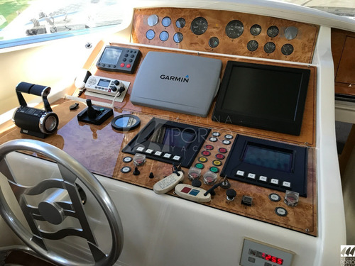 Imagem 3 de 6 de Ferretti 55