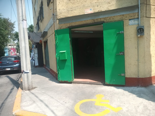 Local Comercial En Venta En Esquina Con Doble Acceso