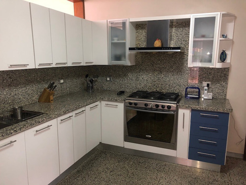 Imagen 8 de 14 de Excelente Casa En Calle Cerrada .