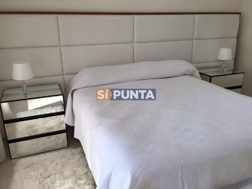 Imagen 7 de 11 de Apartamento En Venta - Brava