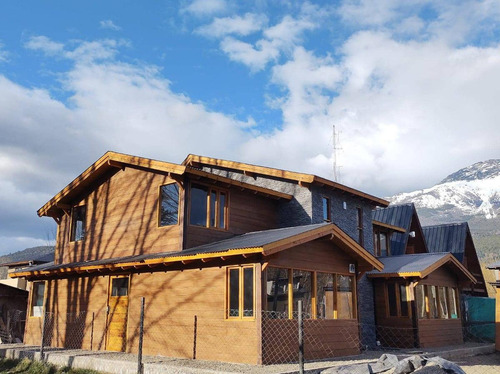Dúplex En Venta - 2 Dormitorios 2 Baños - 150mts2 - El Bolson
